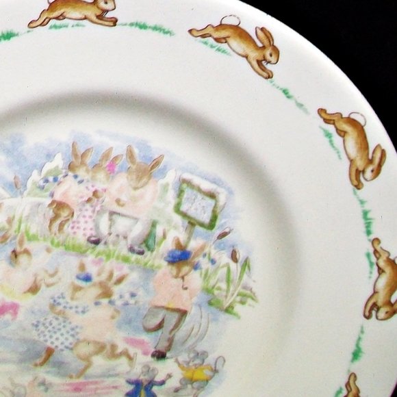 Royal Doulton & Co 6.5" BUNNYKINS Child Plate Dish 1954 Registry Nos. Rabbits - Picture 3 of 6